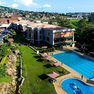 **** Hotel Silver Springs Uganda